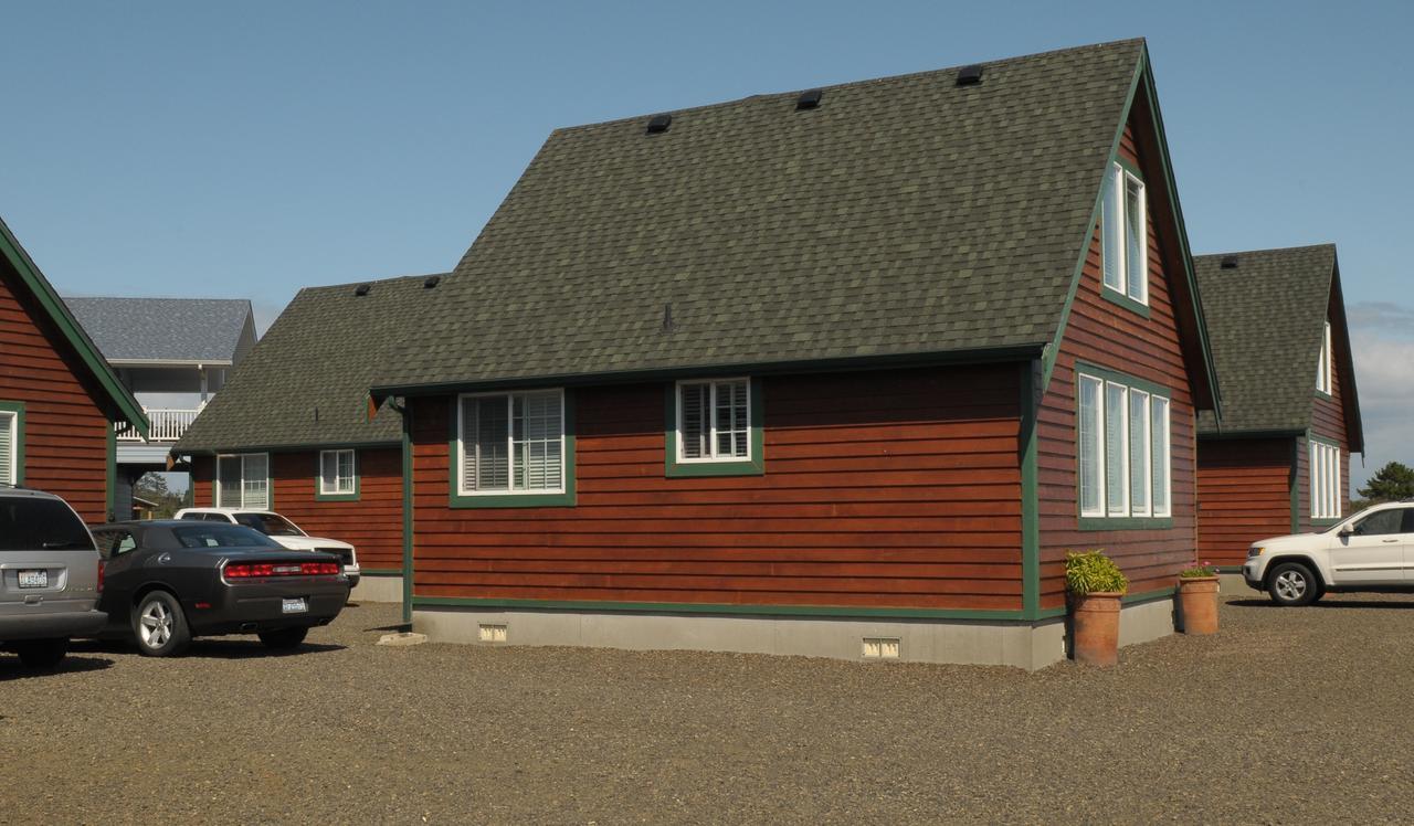 Collins Inn & Seaside Cottages (Adults Only) Ошен Шорс Экстерьер фото