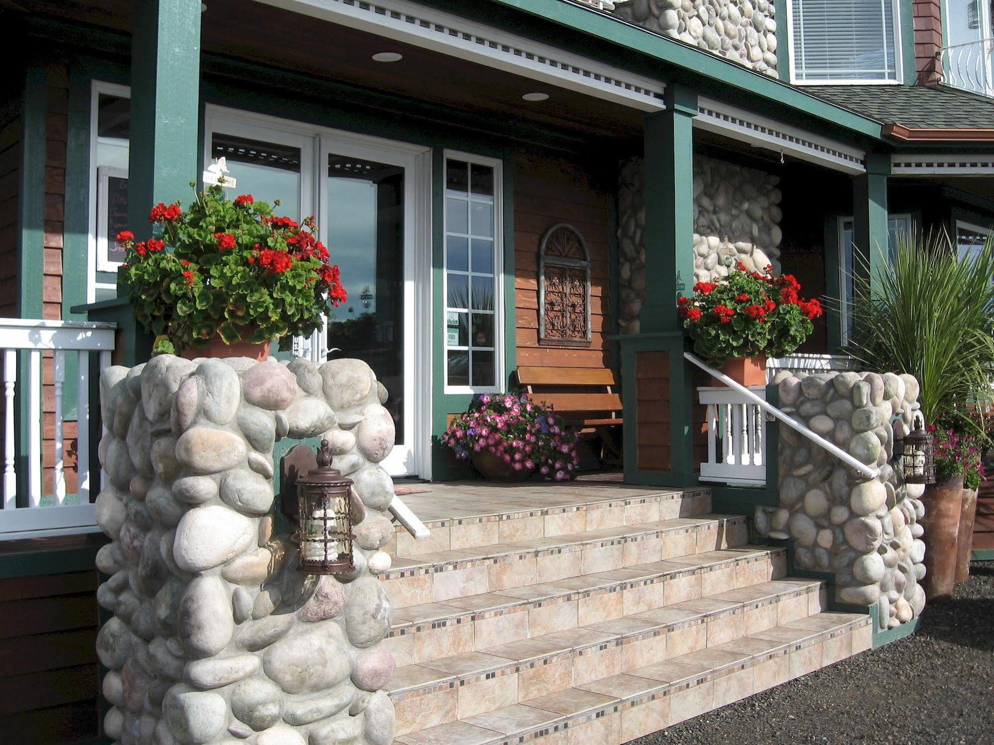 Collins Inn & Seaside Cottages (Adults Only) Ошен Шорс Экстерьер фото